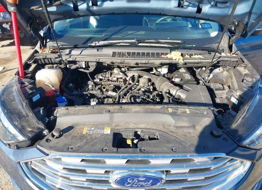 Photo 10 of 2019 Ford Edge SEL (VIN 2FMPK3J94KBC01016)