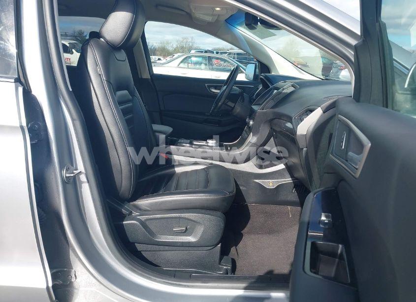 Photo 5 of 2020 Ford Edge SEL (VIN 2FMPK3J94LBB28344)