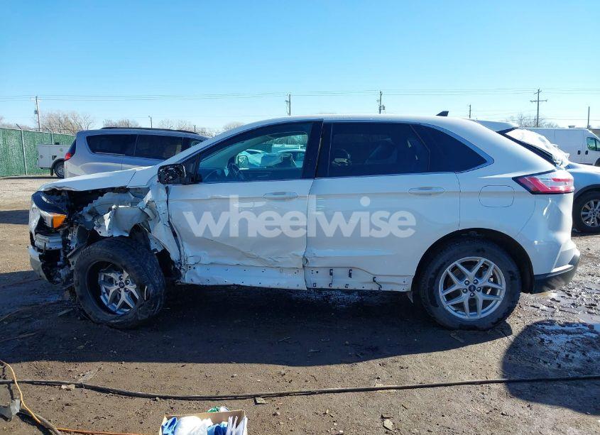 Photo 14 of 2021 Ford Edge SEL (VIN 2FMPK3J94MBA14619)