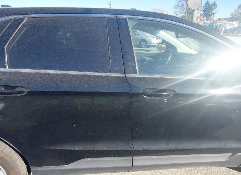 Photo 13 of 2018 Ford Edge SEL (VIN 2FMPK3J95JBC30815)