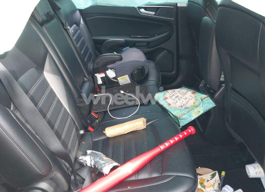 Photo 8 of 2020 Ford Edge SEL (VIN 2FMPK3J95LBA17351)