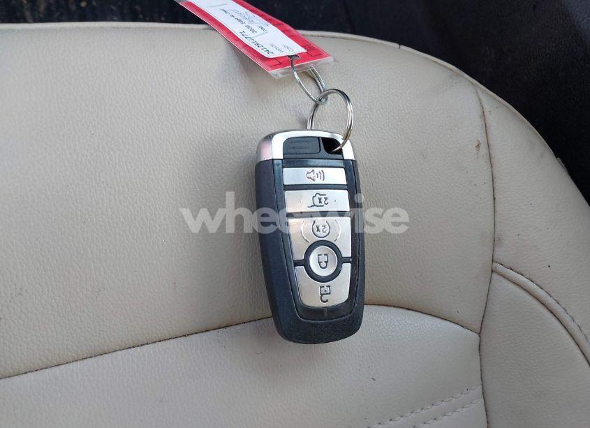 Photo 11 of 2020 Ford Edge SEL (VIN 2FMPK3J95LBA23134)