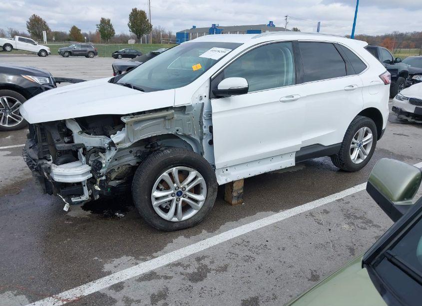 Photo 2 of 2020 Ford Edge SEL (VIN 2FMPK3J96LBA70995)