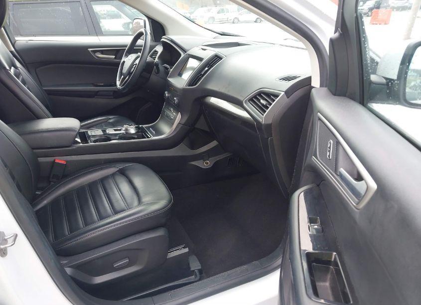 Photo 5 of 2020 Ford Edge SEL (VIN 2FMPK3J96LBA70995)