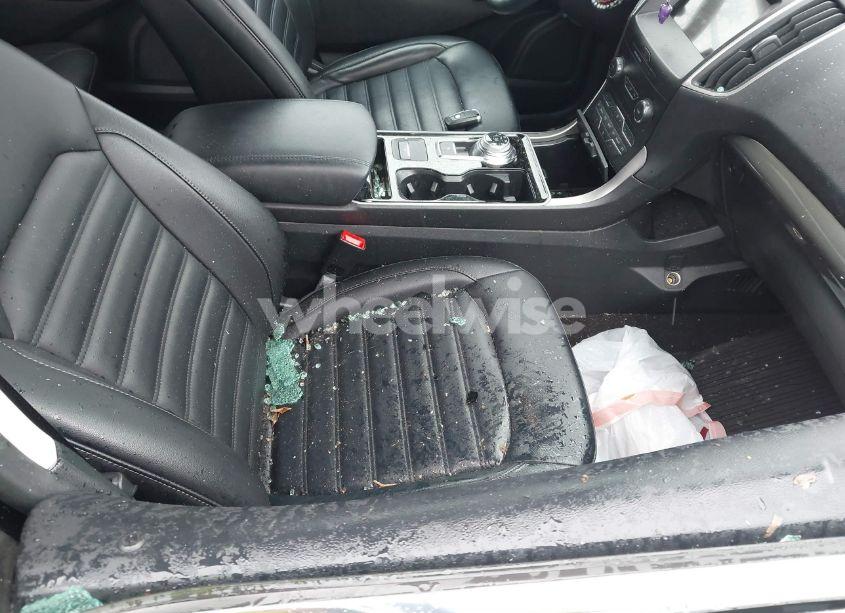 Photo 5 of 2020 Ford Edge SEL (VIN 2FMPK3J96LBB29253)