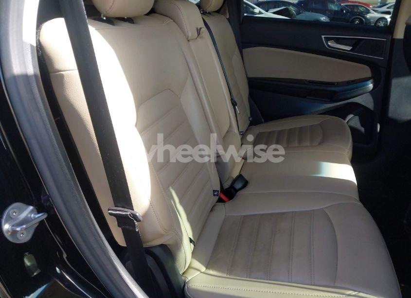 Photo 8 of 2018 Ford Edge SEL (VIN 2FMPK3J97JBC21159)