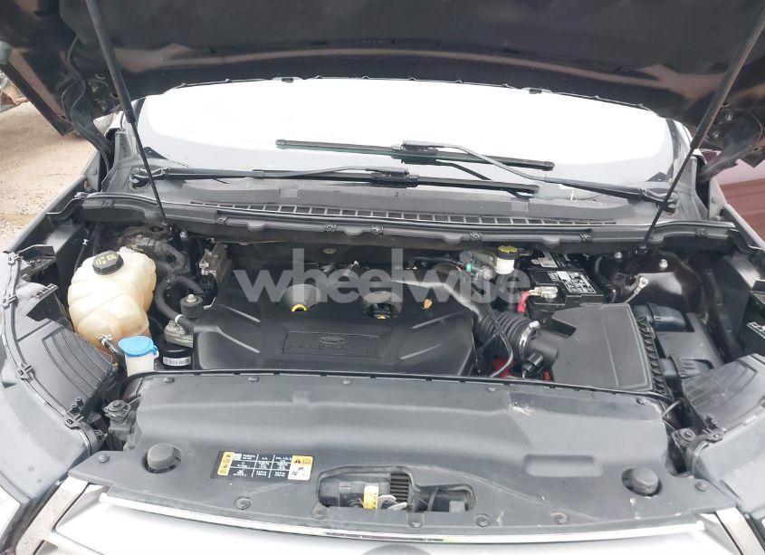 Photo 10 of 2018 Ford Edge SEL (VIN 2FMPK3J97JBC32694)