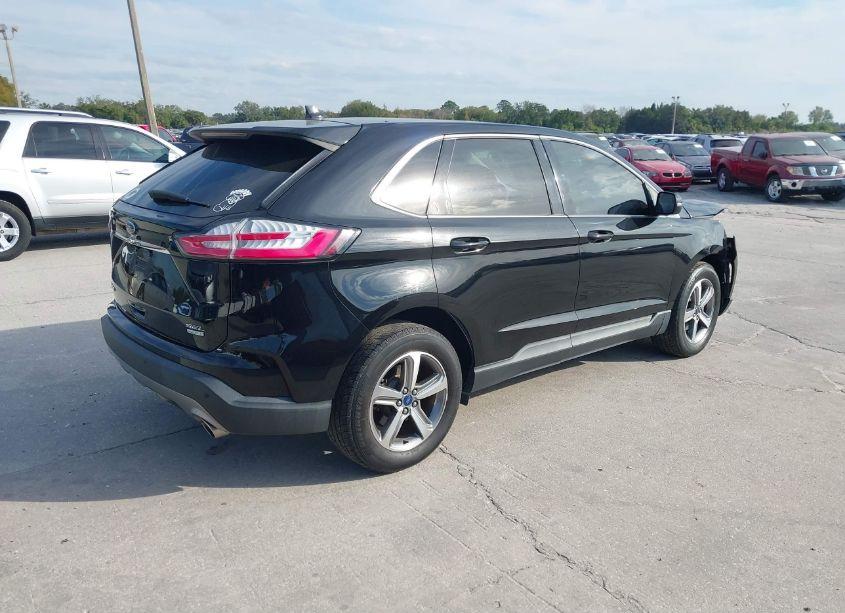 Photo 4 of 2019 Ford Edge SEL (VIN 2FMPK3J97KBB19698)