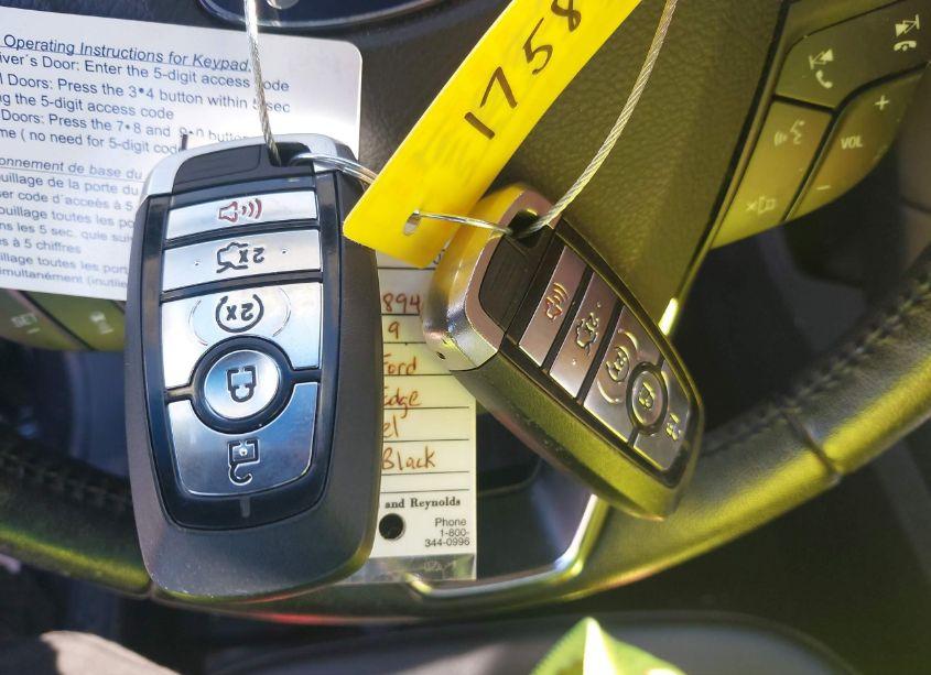 Photo 11 of 2019 Ford Edge SEL (VIN 2FMPK3J97KBB48943)