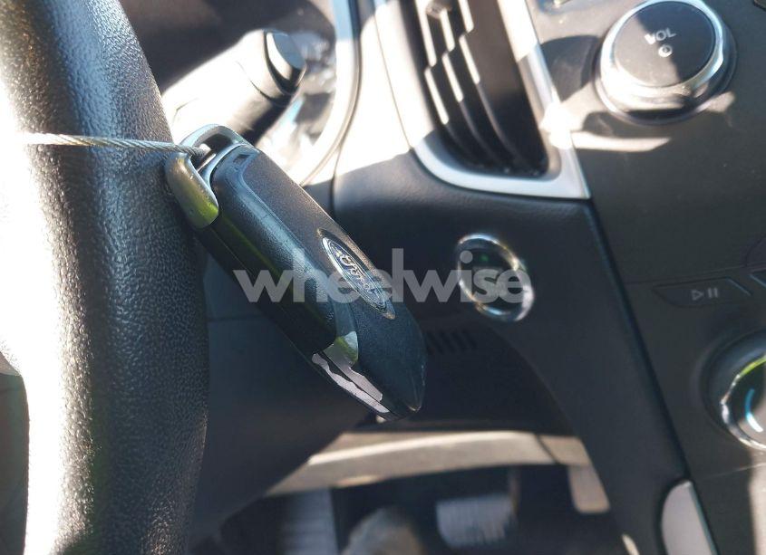 Photo 11 of 2016 Ford Edge SEL (VIN 2FMPK3J98GBB89685)