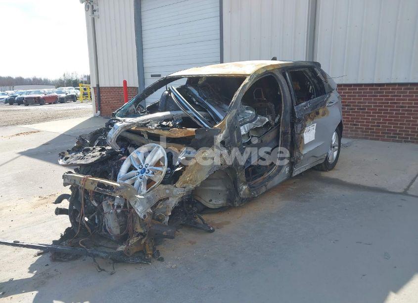 Photo 2 of 2017 Ford Edge SEL (VIN 2FMPK3J99HBC11324)