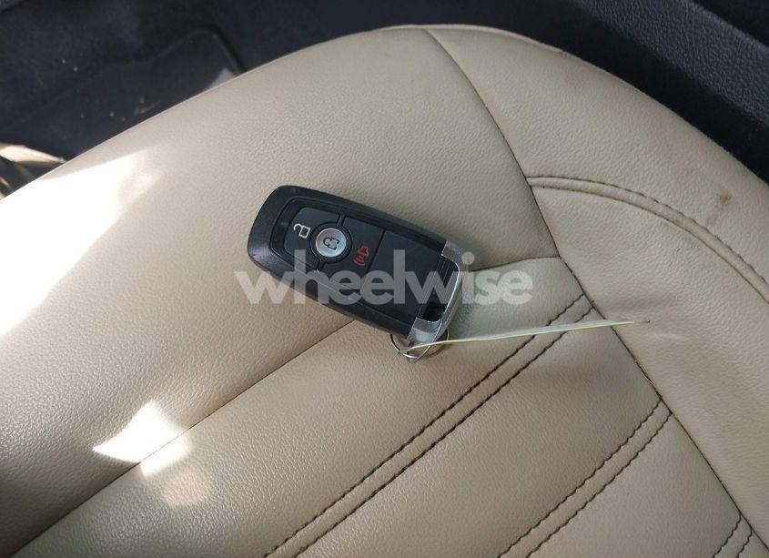 Photo 11 of 2021 Ford Edge SEL (VIN 2FMPK3J99MBA00702)