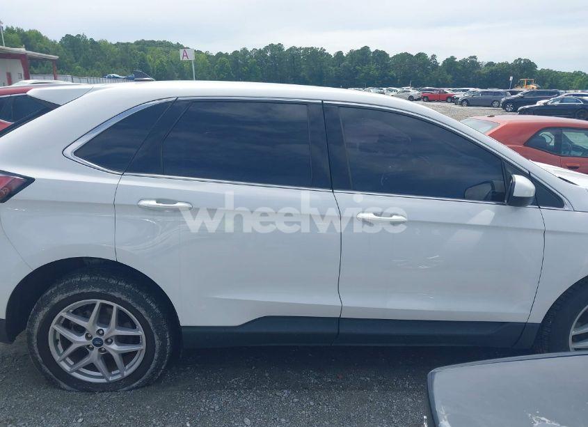 Photo 13 of 2021 Ford Edge SEL (VIN 2FMPK3J99MBA00702)