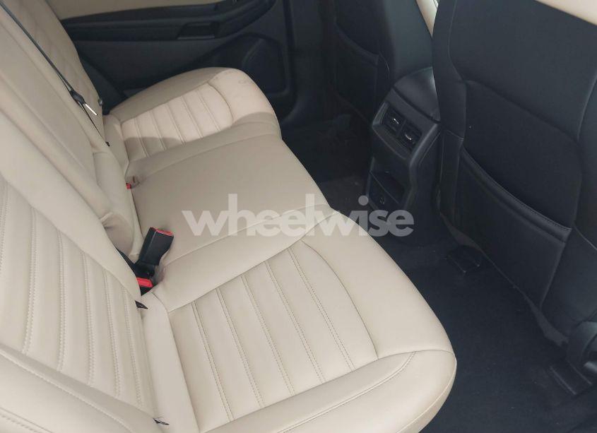 Photo 8 of 2021 Ford Edge SEL (VIN 2FMPK3J99MBA00702)