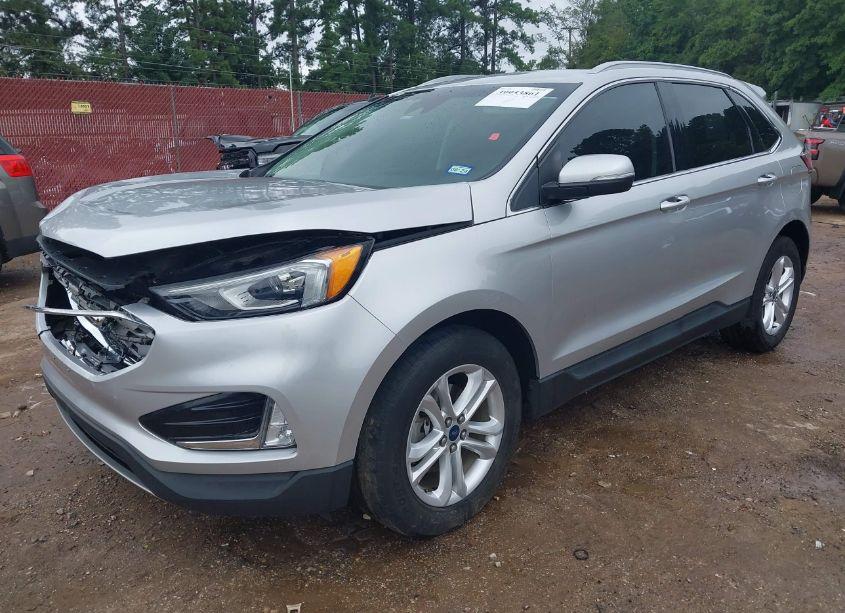 Photo 2 of 2019 Ford Edge SEL (VIN 2FMPK3J9XKBB23292)