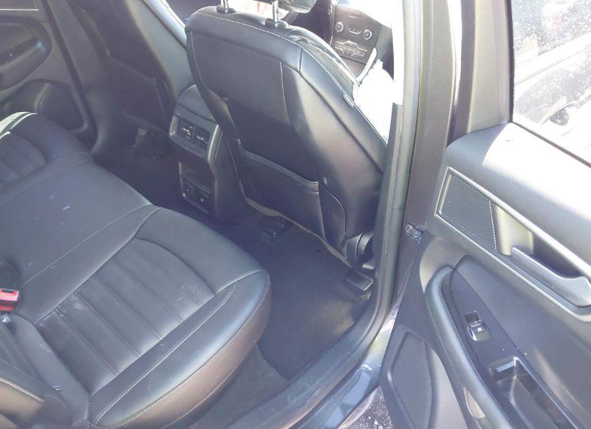 Photo 8 of 2019 Ford Edge SEL (VIN 2FMPK3J9XKBC44114)