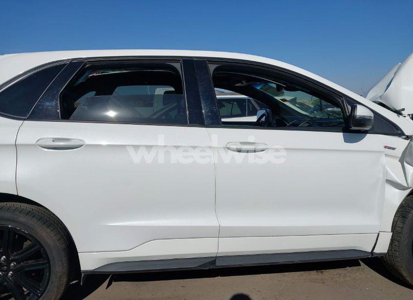 Photo 14 of 2020 Ford Edge ST LINE (VIN 2FMPK3J9XLBB18529)