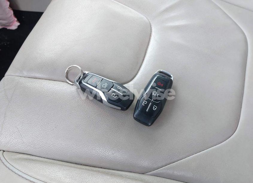 Photo 11 of 2016 Ford Edge TITANIUM (VIN 2FMPK3K83GBB12535)