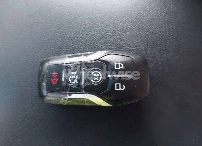 Photo 11 of 2016 Ford Edge TITANIUM (VIN 2FMPK3K84GBB45088)