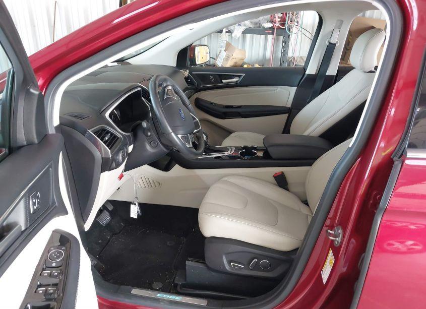 Photo 5 of 2018 Ford Edge TITANIUM (VIN 2FMPK3K86JBB77662)
