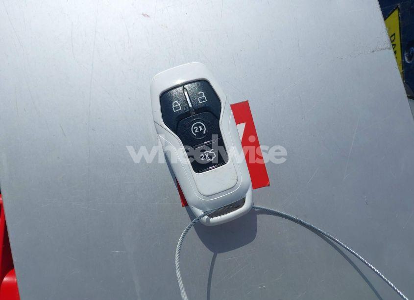 Photo 11 of 2016 Ford Edge TITANIUM (VIN 2FMPK3K88GBB17424)