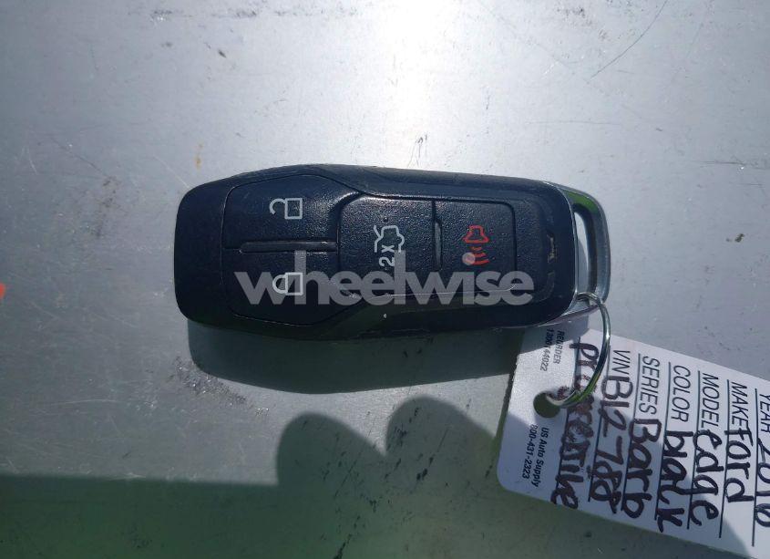 Photo 11 of 2016 Ford Edge TITANIUM (VIN 2FMPK3K8XGBB12788)