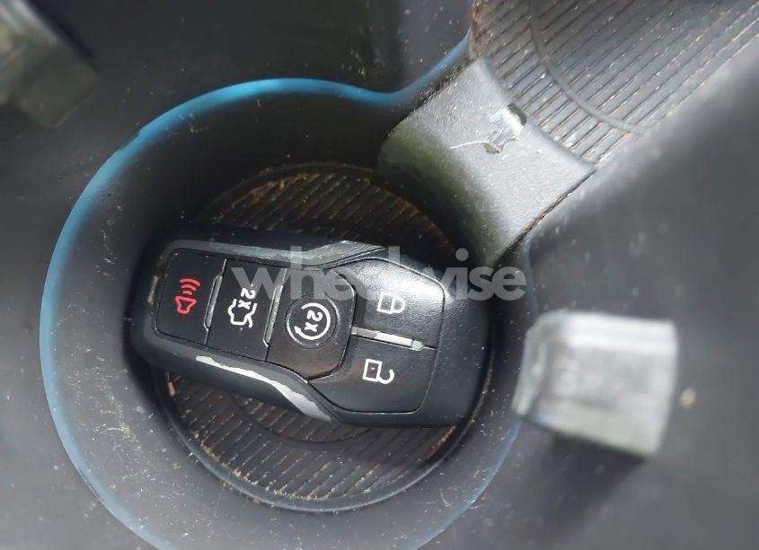 Photo 11 of 2017 Ford Edge TITANIUM (VIN 2FMPK3K90HBB11790)