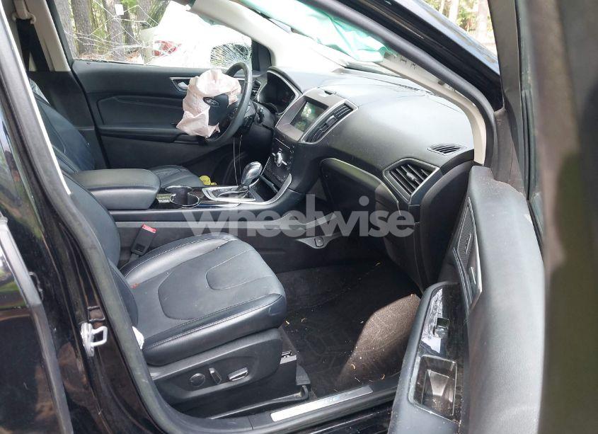 Photo 5 of 2018 Ford Edge TITANIUM (VIN 2FMPK3K90JBB44553)