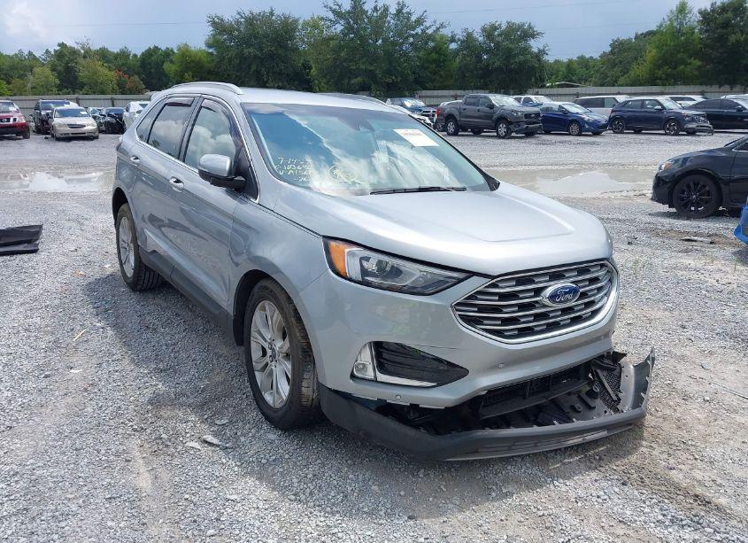 2020 Ford Edge TITANIUM (VIN 2FMPK3K90LBA15697) main photo