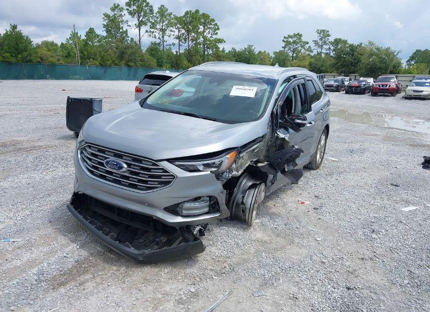 Photo 2 of 2020 Ford Edge TITANIUM (VIN 2FMPK3K90LBA15697)