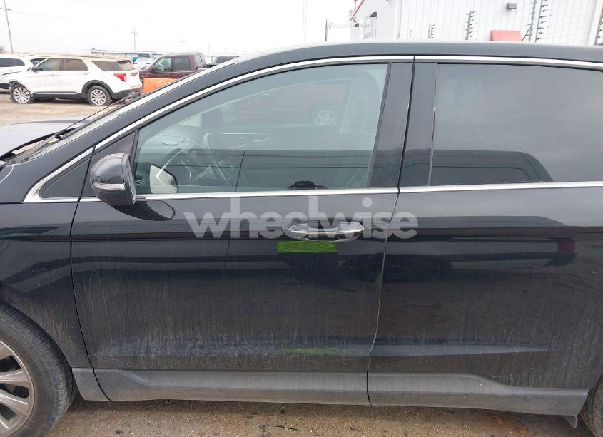 Photo 15 of 2018 Ford Edge TITANIUM (VIN 2FMPK3K91JBC06400)