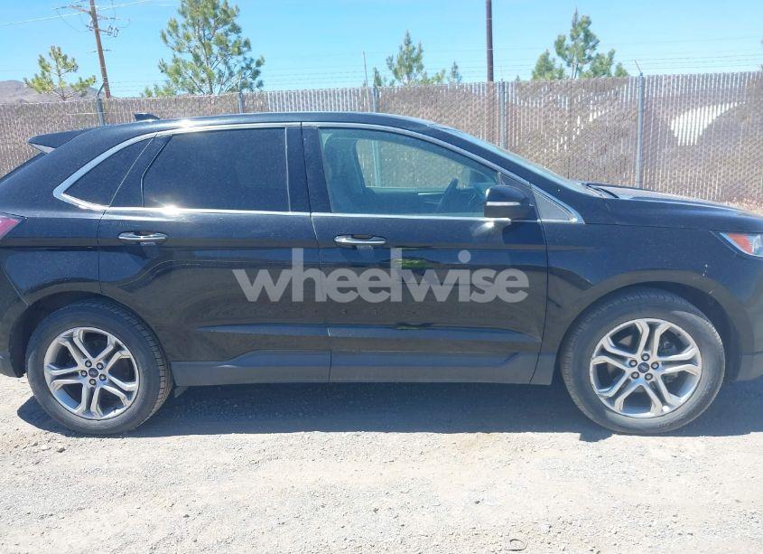 Photo 13 of 2018 Ford Edge TITANIUM (VIN 2FMPK3K92JBB06709)