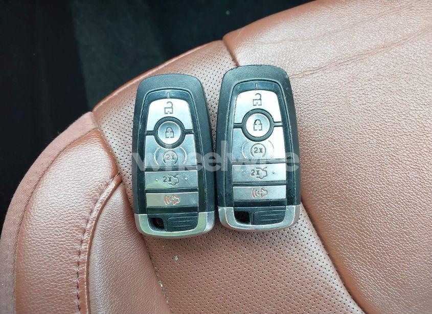 Photo 11 of 2018 Ford Edge TITANIUM (VIN 2FMPK3K92JBB41606)