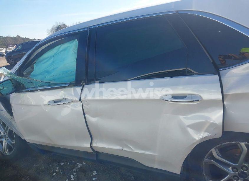 Photo 14 of 2016 Ford Edge TITANIUM (VIN 2FMPK3K93GBB42725)