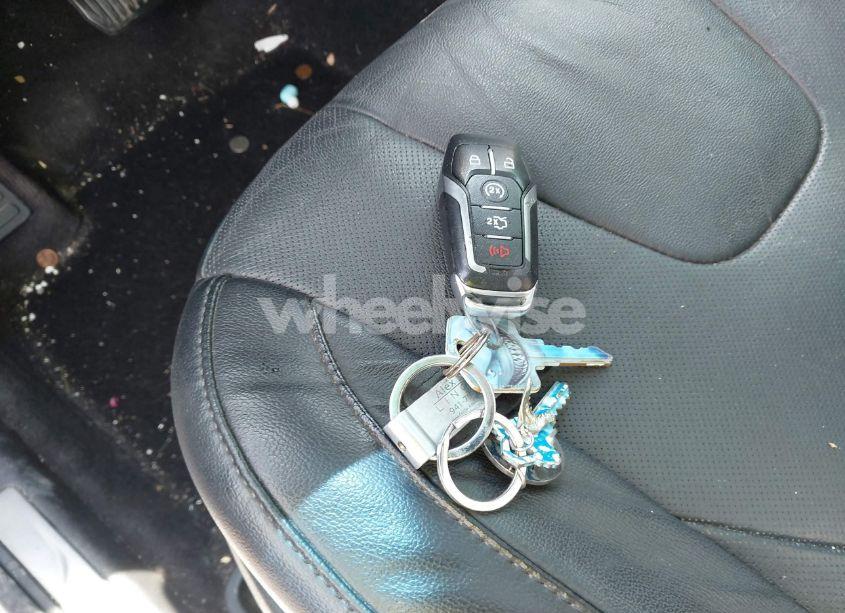 Photo 11 of 2016 Ford Edge TITANIUM (VIN 2FMPK3K94GBB30017)