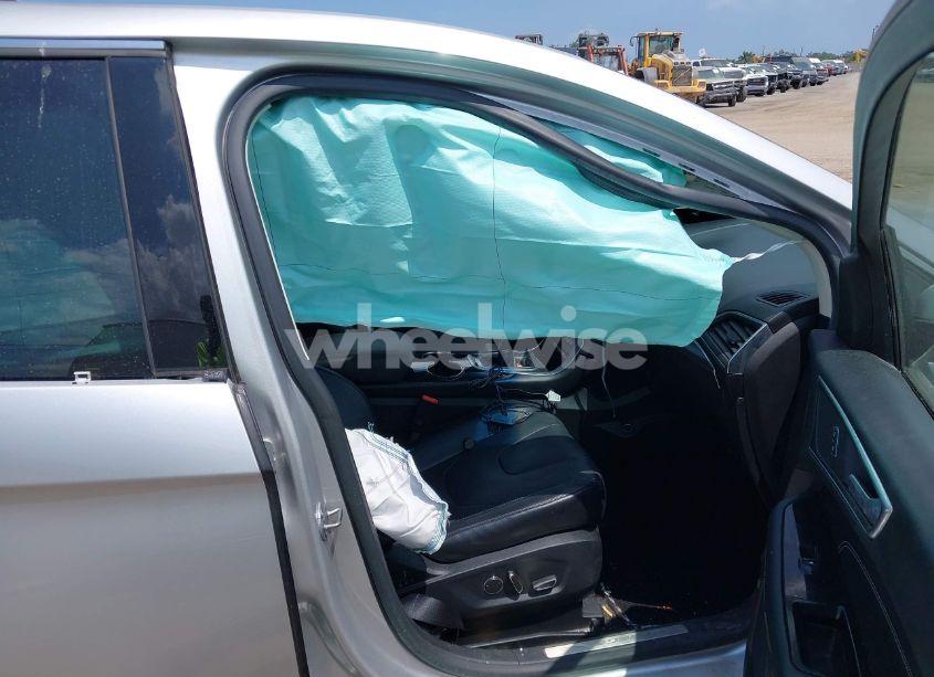 Photo 5 of 2016 Ford Edge TITANIUM (VIN 2FMPK3K94GBB30017)