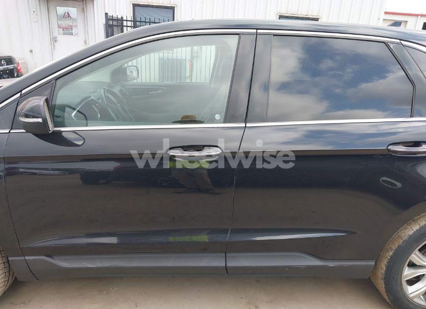 Photo 14 of 2019 Ford Edge TITANIUM (VIN 2FMPK3K94KBB54200)