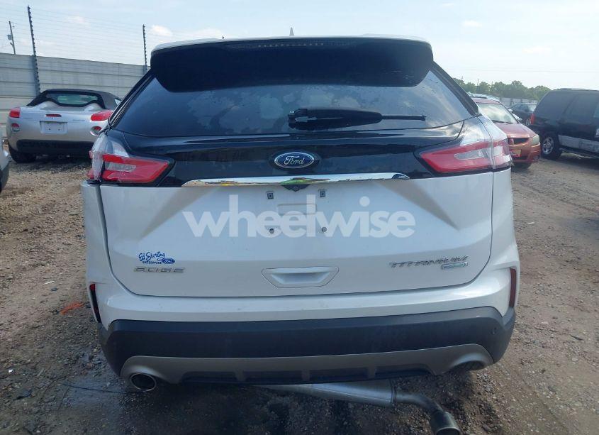Photo 16 of 2019 Ford Edge TITANIUM (VIN 2FMPK3K95KBB94639)