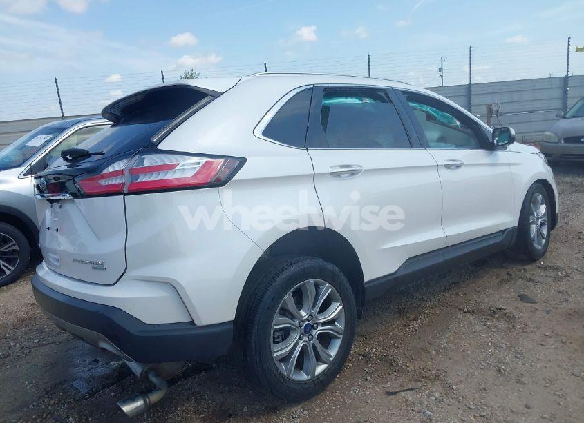 Photo 4 of 2019 Ford Edge TITANIUM (VIN 2FMPK3K95KBB94639)