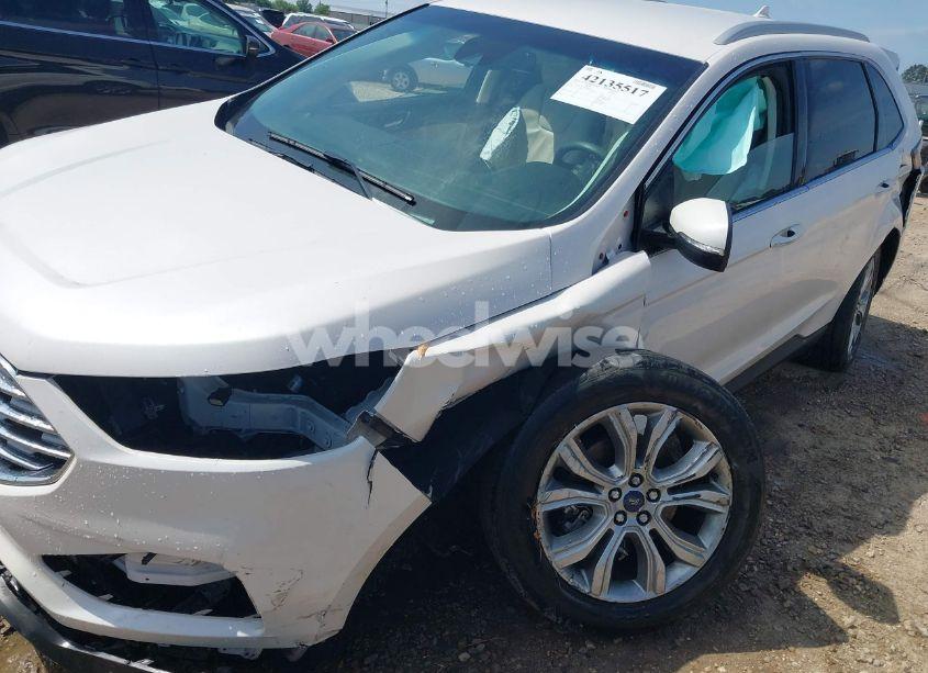 Photo 6 of 2019 Ford Edge TITANIUM (VIN 2FMPK3K95KBB94639)