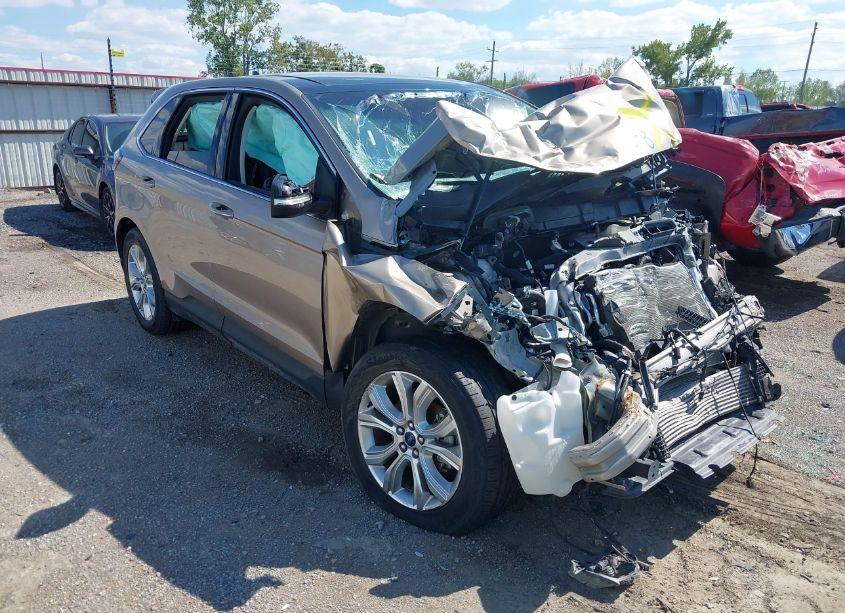 2020 Ford Edge TITANIUM (VIN 2FMPK3K95LBB13236) main photo