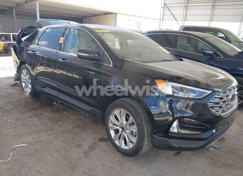 2020 Ford Edge TITANIUM (VIN 2FMPK3K96LBA55637) main photo