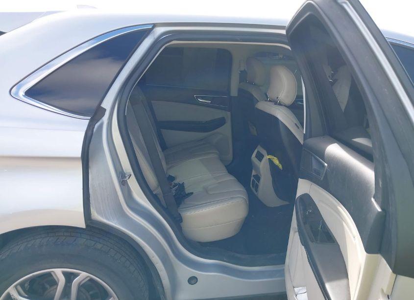 Photo 8 of 2016 Ford Edge TITANIUM (VIN 2FMPK3K97GBB30125)