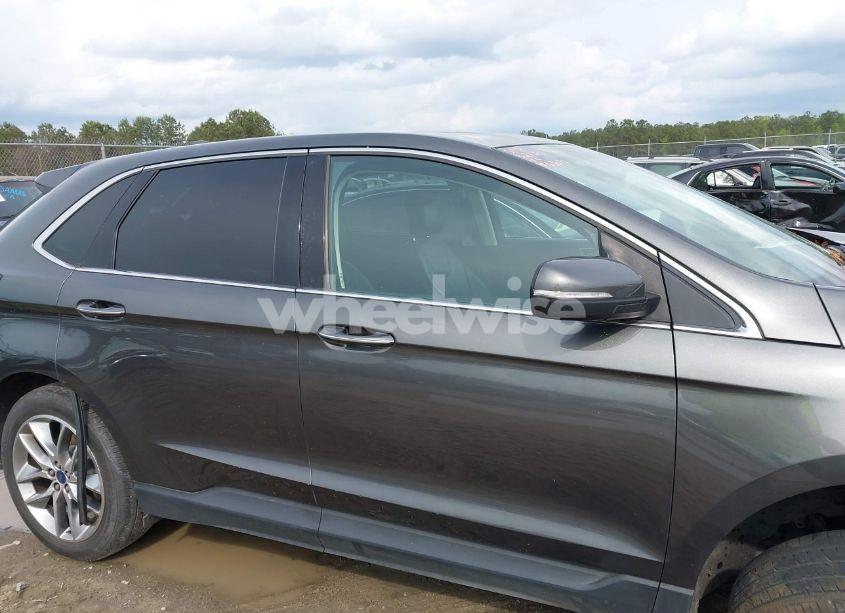 Photo 13 of 2018 Ford Edge TITANIUM (VIN 2FMPK3K97JBC42446)