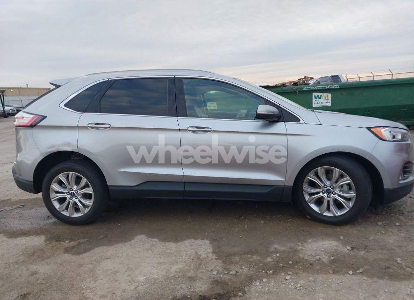 Photo 14 of 2020 Ford Edge TITANIUM (VIN 2FMPK3K97LBA56683)