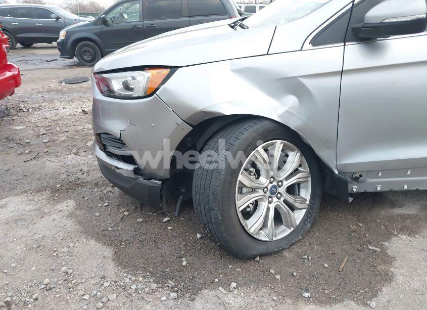 Photo 6 of 2020 Ford Edge TITANIUM (VIN 2FMPK3K97LBA56683)