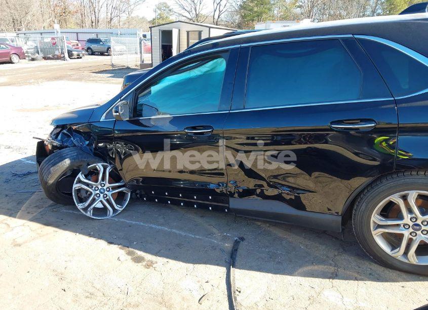 Photo 18 of 2018 Ford Edge TITANIUM (VIN 2FMPK3K98JBB08013)