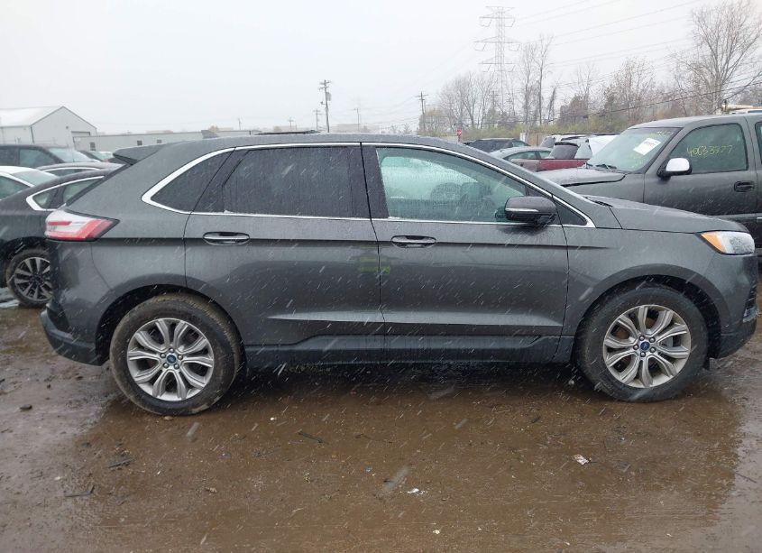 Photo 13 of 2019 Ford Edge TITANIUM (VIN 2FMPK3K98KBC07061)