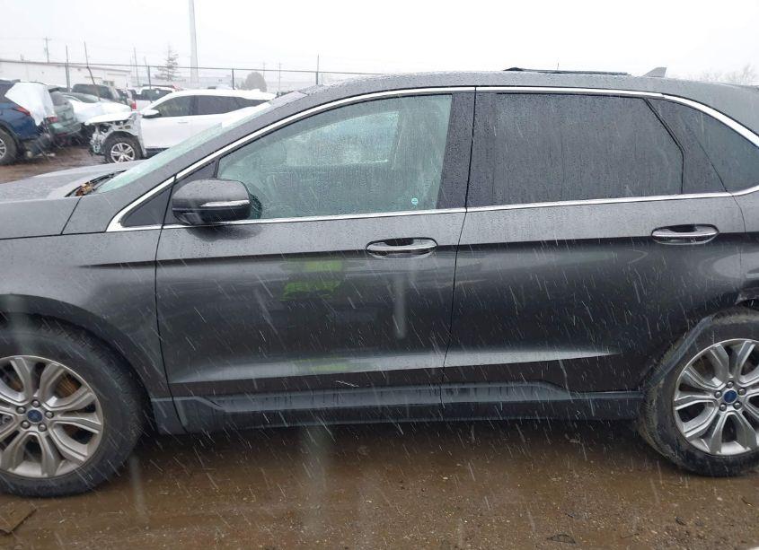Photo 14 of 2019 Ford Edge TITANIUM (VIN 2FMPK3K98KBC07061)