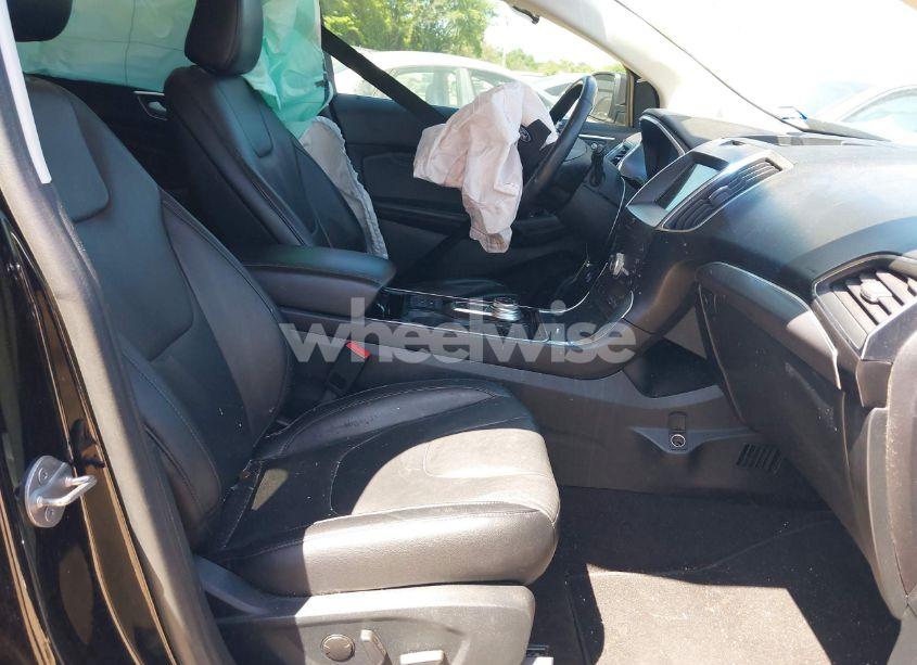 Photo 5 of 2020 Ford Edge TITANIUM (VIN 2FMPK3K98LBB28913)